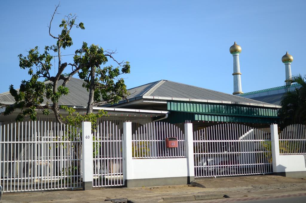 Rani'S Gastenverblijf Paramaribo Exterior photo